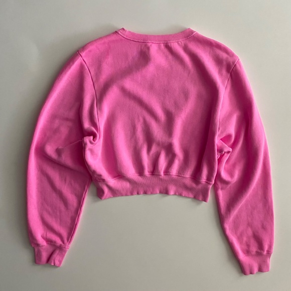 PINK Victoria's Secret Sweatshirt Sweater Pink Cropped Nwt Small S - Picture 3 of 3